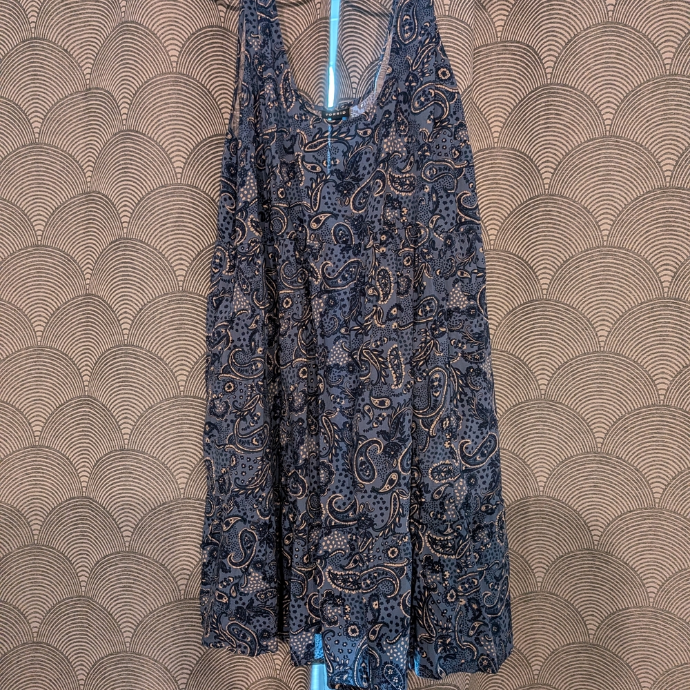 Torrid Navy and Tan Paisley Backless Dress